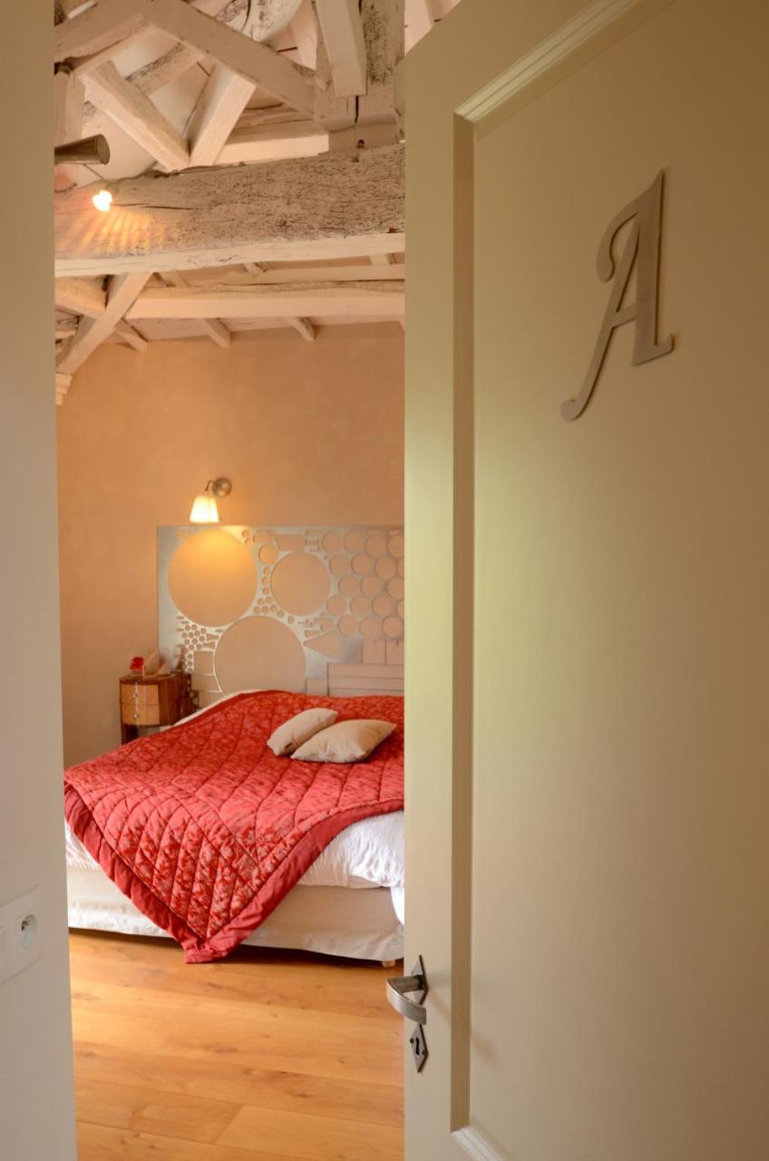 Chambres D'Hotes Au Gite De La Pommeraie Landeronde Экстерьер фото
